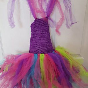 NWOT TUTU DREAMS SIZE (L) 6 CROCHET TOP TUTU